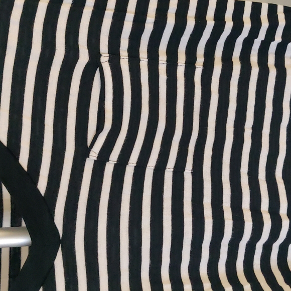 Boyfriend cut TShirt - Picture 2 of 5